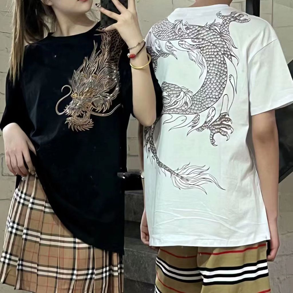 เสื้อยืดแขนสั้นผู้ชายผู้หญิง DIA Hot Rhinestone Over-Shoulder Dragon ผ้าฝ้ายแท้ Boy