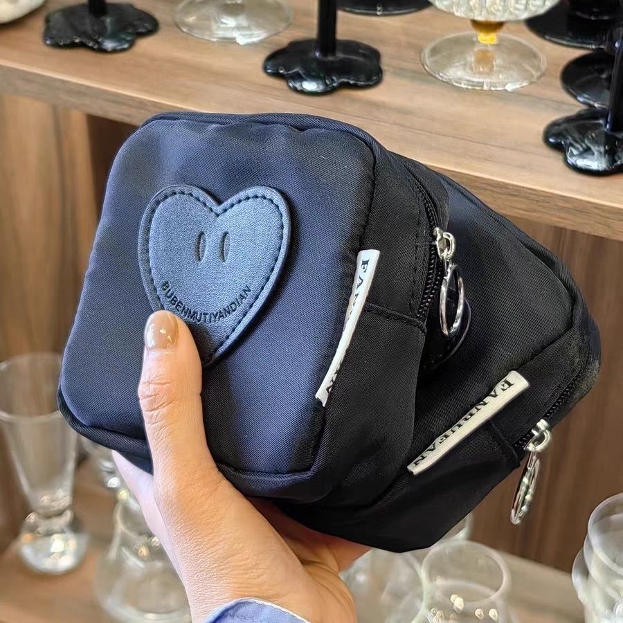 แฟชั ่ นผู ้ หญิงกระเป ๋ าเงินเหรียญสั ้ นสไตล ์ เกาหลีสไตล ์ วินเทจคุณภาพสูงกันน ้ ําไนลอนแบบพกพานักเรียนกระเป ๋ าเงินเหรียญขนาดเล ็ ก