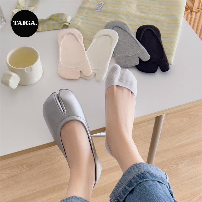 ถุงเท้านิ้วเท้าผู้หญิงถุงเท้าที่มองไม่เห็นถุงเท้ากันลื่นบาง