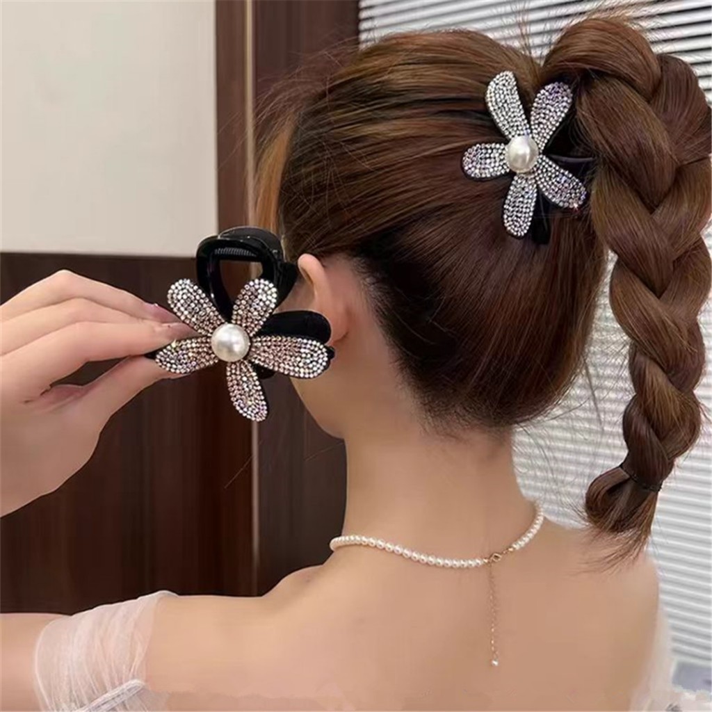 กิ ๊ บติดผมเกาหลี เครื ่ องประดับผมลายดอกไม ้ เพชรแวววาวสําหรับผู ้ หญิง