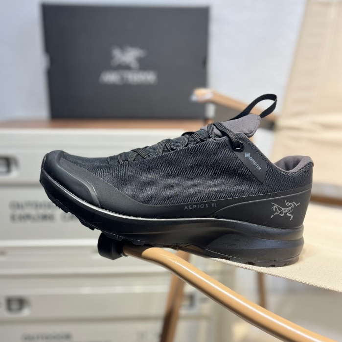 Arc'teryx BORA2 Mid 1 รองเท ้ าเดินป ่ าออฟโรดกลางแจ ้ ง รองเท ้ าวิ ่ งกีฬา