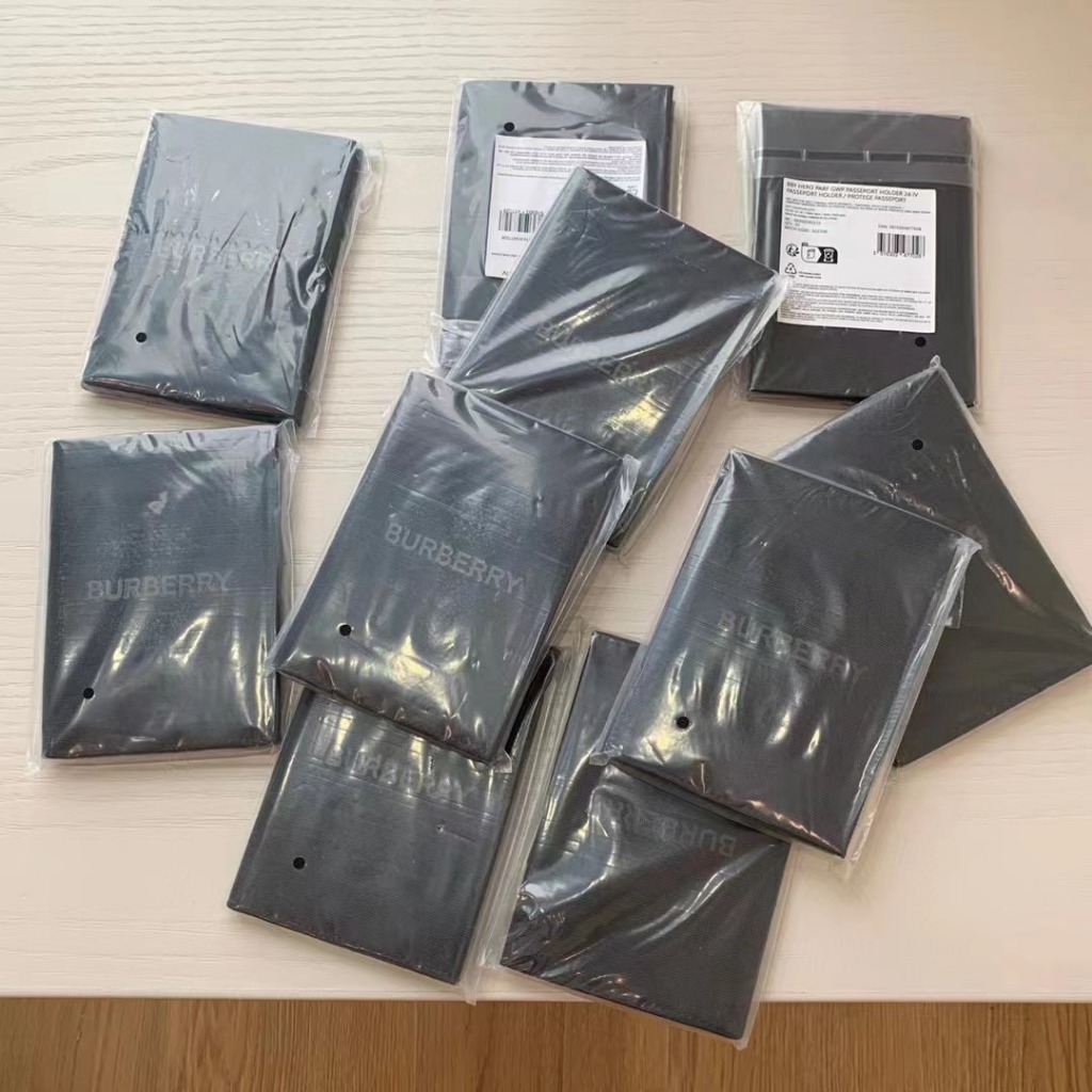 สีดํา High-End Simple Elegant Business Passport Holder Card Holder 14 x 10 ซม