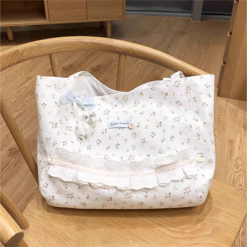 กระเป๋าสะพาย C&K เกาหลีน่ารัก Instagram Fragmented Flower New Fresh and Versatile Large Capacity Tote Sail Bag