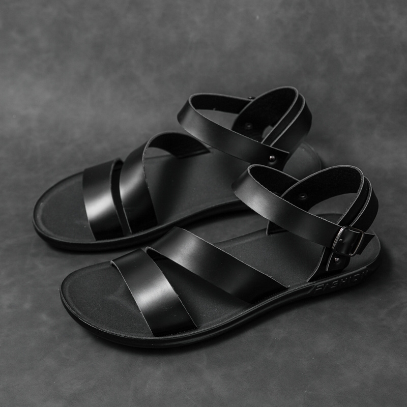 ฤดูร ้ อนใหม ่ แฟชั ่ นผู ้ ชาย Gladiator รองเท ้ าลําลองหล ่ อ Anti Slip นุ ่ ม Breathable