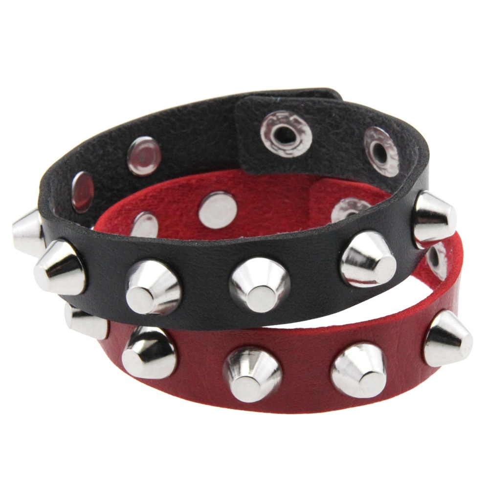 Punk สั้น Rivet Wrap สร้อยข้อมือสําหรับผู้หญิงผู้ชาย Hip Hop Gothic Vintage สีดําสีแดง PU หนังสร้อยข้อมือเครื่องประดับ