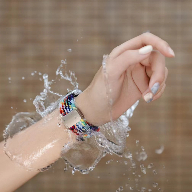 ไนลอนถักห ่ วงโลหะหัวเข ็ มขัดแม ่ เหล ็ กสําหรับ Apple Watch Series 10 / 9 / 8 / 7 / 6 / 5 /SE / 4 / 3 / 2 / Ultra 2 41 มม.49 มม.45 มม.44 มม.42 มม.40 มม.38 มม.46 มม