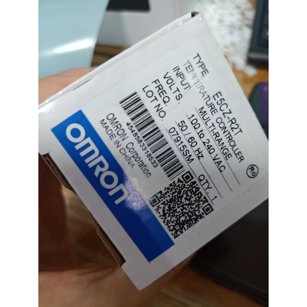 Omron Thermostat E5CN-R2MT-500 R2T Q2T Q2MTD C2T C2MT E5BN-Q2MT-500 R2