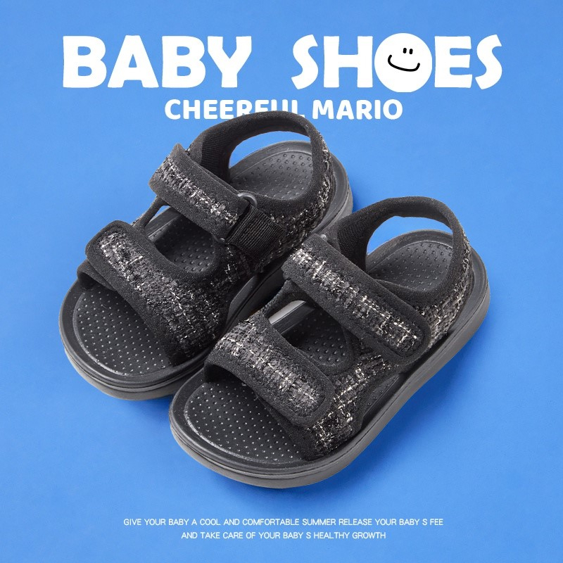 Cheerful Mario 2024 ใหม่ รอบเท้าเด็ก แฟชั่น ตัวอักษร รองเท้ารัดส้นเด็กผู้ชาย นิ่มๆ ตีนตุ๊กแก รองเท้าเตะเด็กผู้ชาย