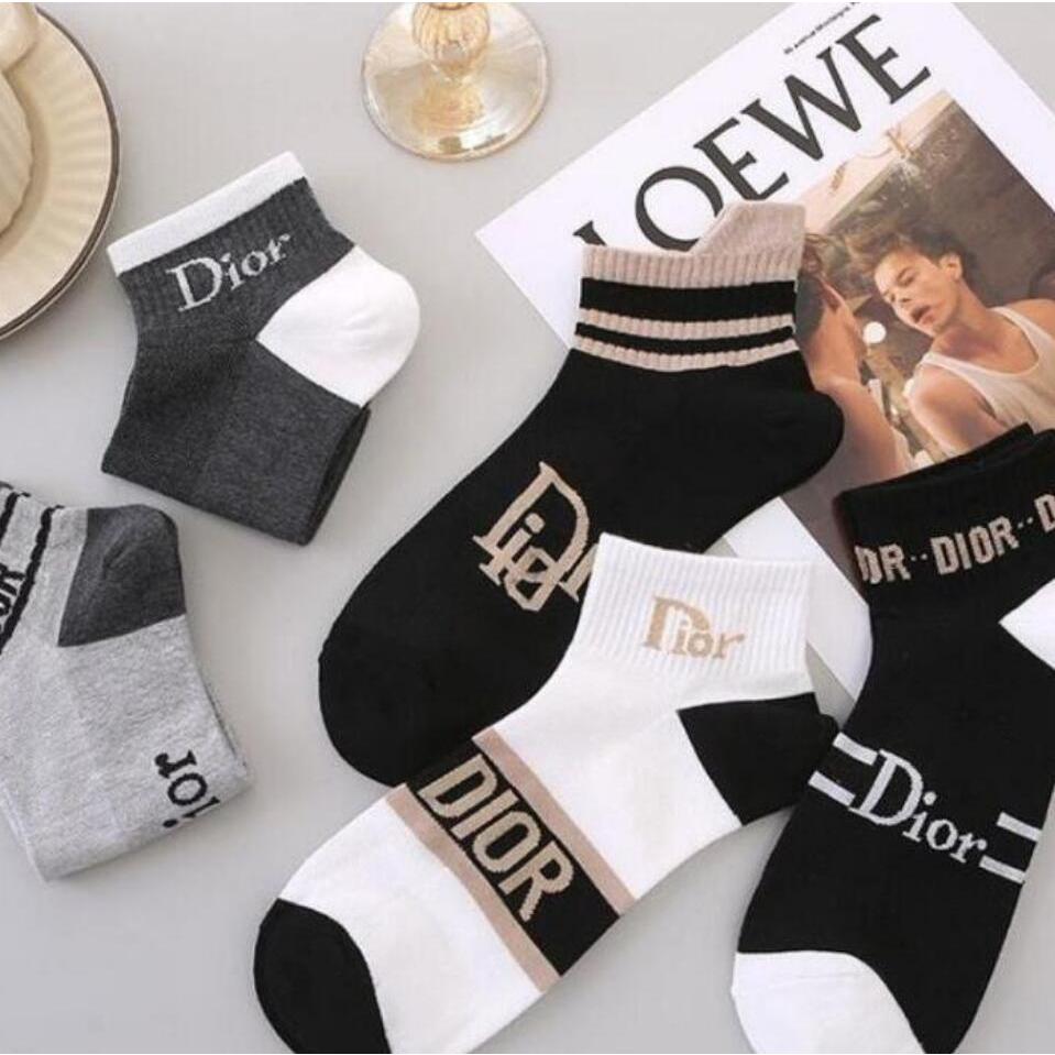มาใหม่ล่าสุด DR พิมพ์ 5 คู่ Casual ผู้ชายผู้หญิงถุงเท้าผ้าฝ้าย 100%