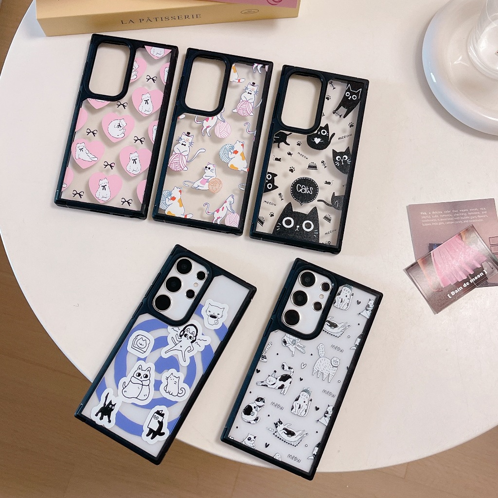 การ์ตูนน่ารัก ลูกแมว เคส Samsung Galaxy S24 Ultra S24 Plus S24 S23FE S23 Ultra A55 5G Case เคสโทรศัพท์ใหม่ แผ่นหลังอะคริลิค ขอบซิลิโคนอ่อนขอบป้องกันการตก เคสมือถือซัมซุง