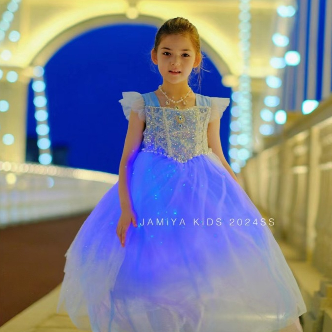 ชุดเจ้าหญิงเด็กผู้หญิง ชุดเอลซ่า สีฟ้า กระโปรงมีไฟ เดรสเลื่อมและมุก สวยงามมาก ชุดราตรีเด็กผู้หญิง สําหรับงานออกงาน บวันเกิด Frozen
