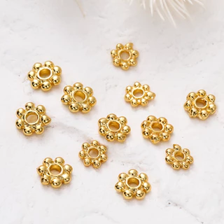 St. kunkka 6 * 6 มม.100 ชิ ้ นเกล ็ ดหิมะรูปร ่ างโลหะผสมลูกปัดปะเก ็ นลูกปัดแยกสําหรับ DIY สร ้ อยข ้ อมือลูกปัดสร ้ อยคอ