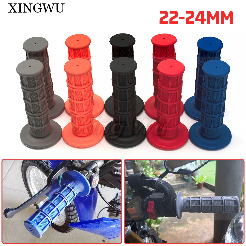 XINGWU ฝาครอบแฮนด์มือจับ สําหรับรถจักรยานยนต์วิบาก ประเภทสากล มี7สีให้เลือก จักรยานยนต์ ปลอกแฮนแต่ง อุปกรณ์ป้องกันที่จับคันเร่งจักรยานวิบาก จับกระชับมือ KAWASAKI SUZUKI