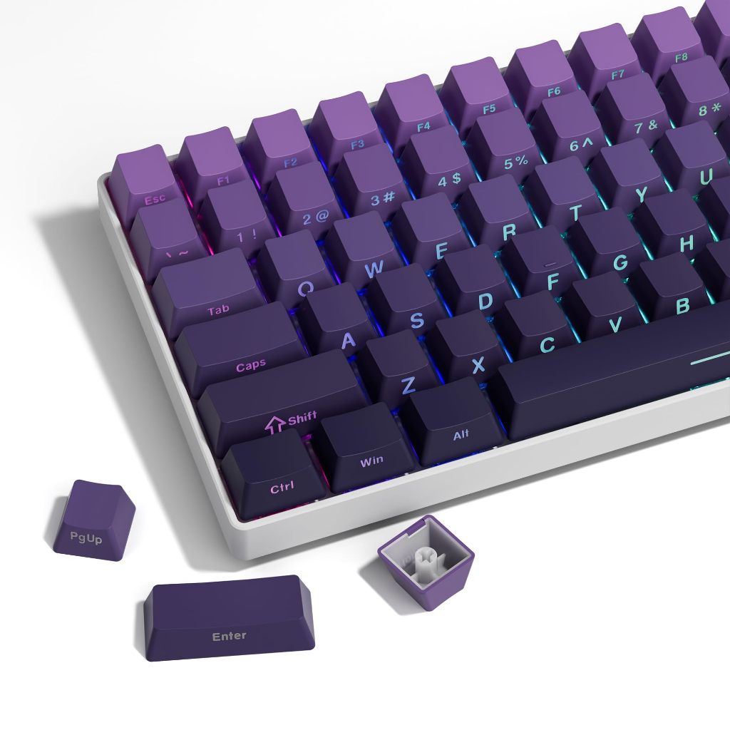 135 คีย์ไล่โทนสีสีม่วง Keycaps พิมพ์ด้านข้าง Shine ผ่าน PBT Double Shot Custom Keycap ชุดโปรไฟล์ OEM สําหรับ Cherry Gateron MX Switches คีย์บอร์ด