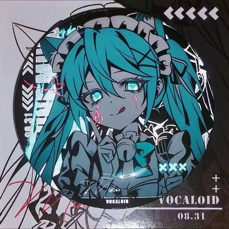 75 มม.อะนิเมะ Hatsune Miku น่ารักป้ายโลหะปุ่มเข็มกลัด Pins คอสเพลย์คอลเลกชันของเล่นกระเป๋าตกแต่งของขวัญ