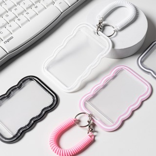 ผู้ถือบัตรโปร่งใสบัตรรถที่สําคัญประตูผู้ถือบัตรคู่วิทยาเขตบั…