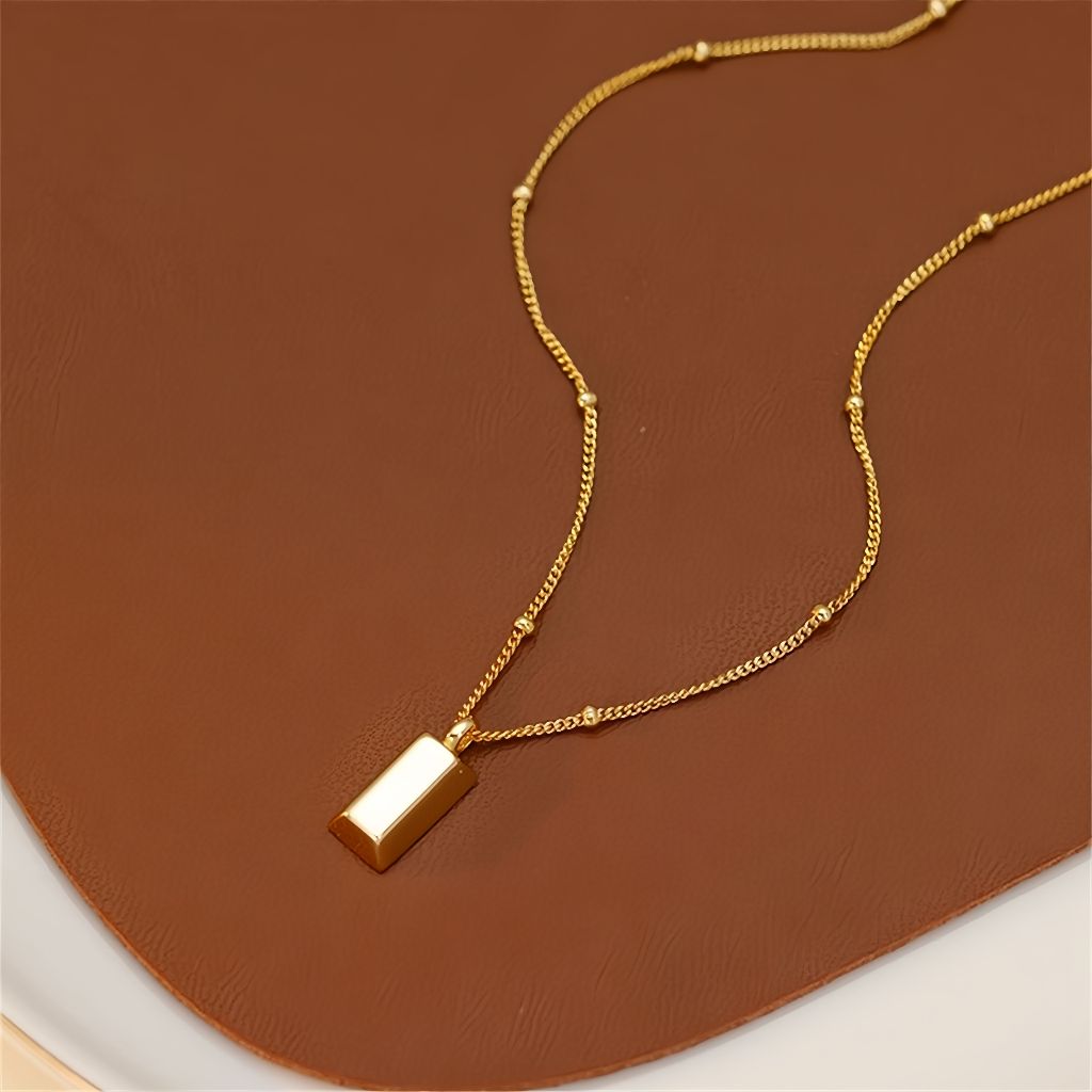 18k Gold-Plated สร้อยคอทองคําแท่งขนาดเล็กสแตนเลสไม่ซีดจางหรูหรา Niche Design Classy All-Match เครื่องประดับ