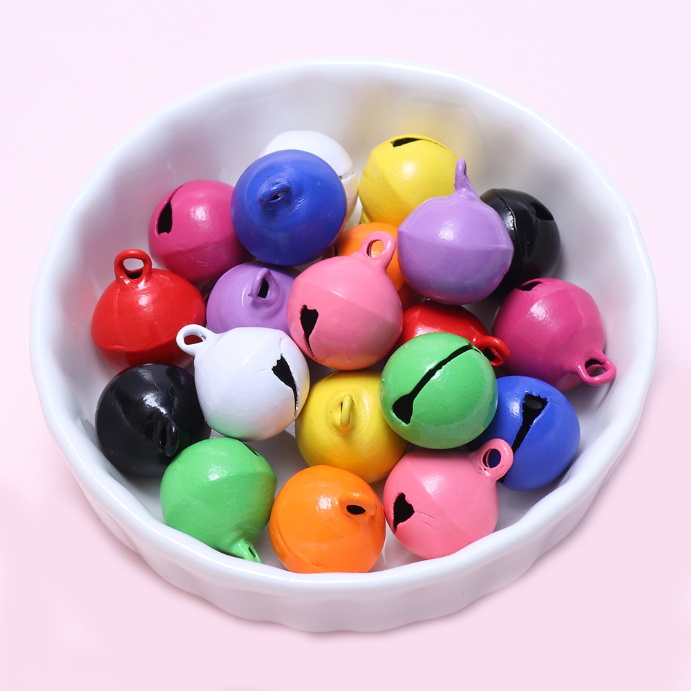 2pcs สีสันโลหะ Bells ลูกปัดหลวม Jingle Bell สําหรับ Christmas Party หัตถกรรมตกแต่ง DIY เครื่องประดับทําต่างหูจี้