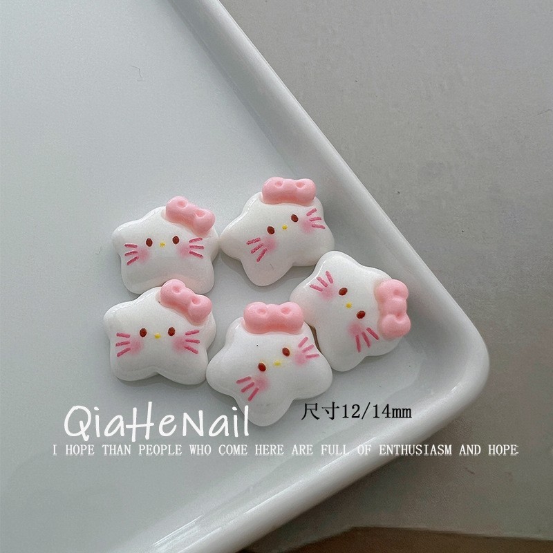 Rou Bao 20 ชิ้นเล็บน่ารัก Hello Kitty แมวการ์ตูน Star คุกกี้สีชมพู Girly 3D เรซิ่นสําหรับเล็บ Art DIY Handmade ตกแต่ง - รูปที่ 5