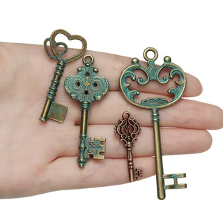 St. kunkka 20g (7 ~ 85 มม.) โบราณ Bronze Key จี้ผสม Retro Alloy Key จี้สําหรับ DIY เครื่องประดับจี้ของที่ระลึกหัตถกรรม
