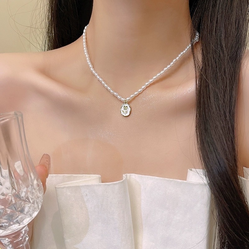 Jojo COCO สร้อยคอโซ่ จี้รูปดอกกุหลาบ ประดับมุก สไตล์วินเทจ สําหรับผู้หญิง