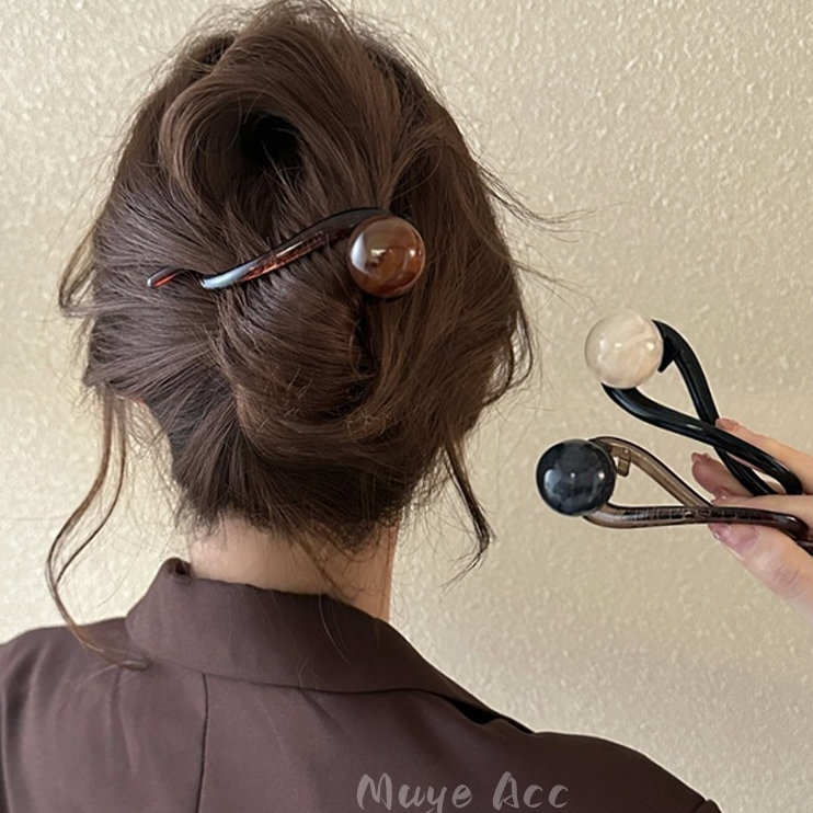กิ๊บติดผมสายเดี่ยวมุกสีกาแฟเรียบง่ายสําหรับผู้หญิง 2024 กิ๊บติดผมบิดระดับไฮเอนด์สไตล์ใหม่