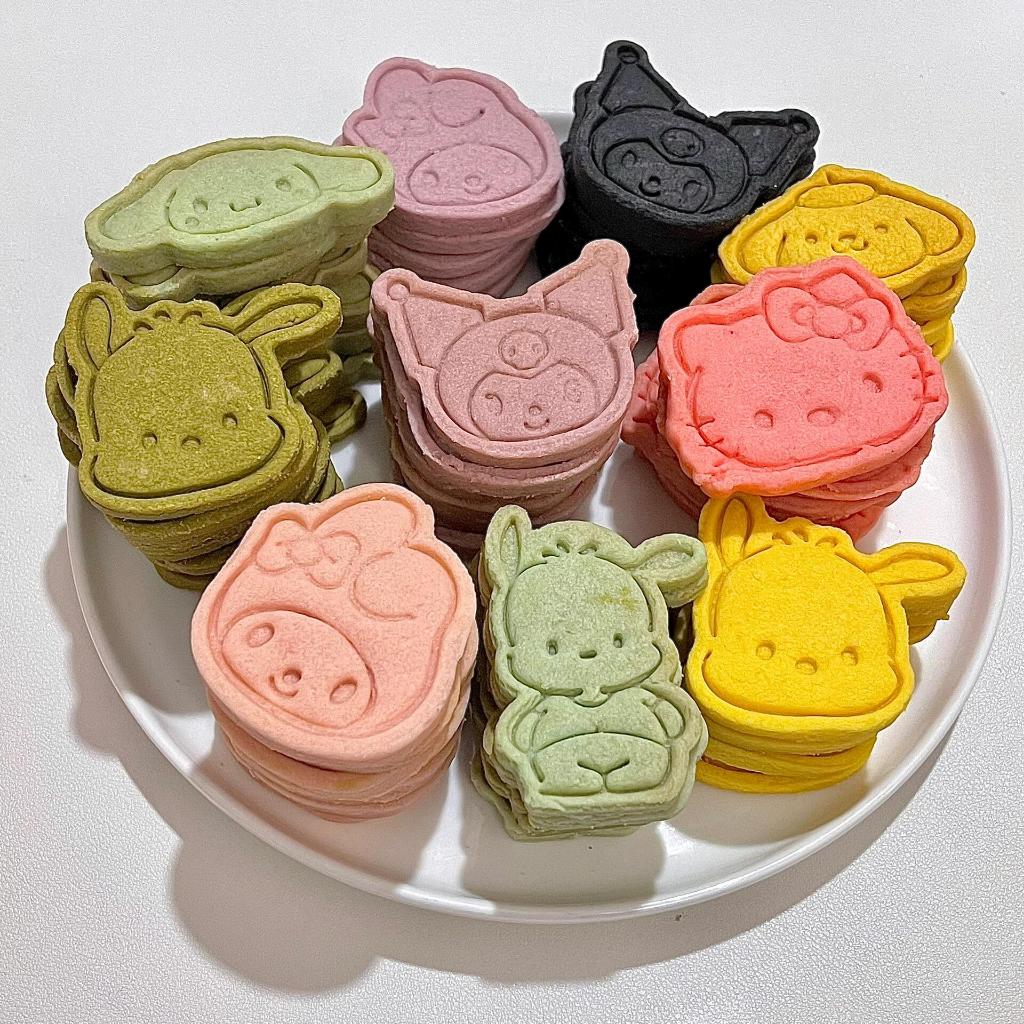8 ชิ้น / ชุด แม่พิมพ์บิสกิตลายการ์ตูนน่ารัก kitty kuromi sanrio เครื่องมืออบในครัวเรือน แม่พิมพ์ตัดผลไม้ ซานริโอ ที่ตัดคุกกี้ พิมพ์คุกกี้ แม่พิม พิมพ์ทําขนม ที่กดคุกกี้ แม่พิมพ์ตัดคุกกี้