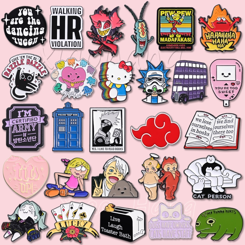 การ์ตูนแมวไดโนเสาร์เคลือบ Pin สัตว์ตลกเข็มกลัดป้ายโลหะ Pins กระเป๋าเป้สะพายหลังอุปกรณ์เสริมของขวัญสําหรับเพื่อน