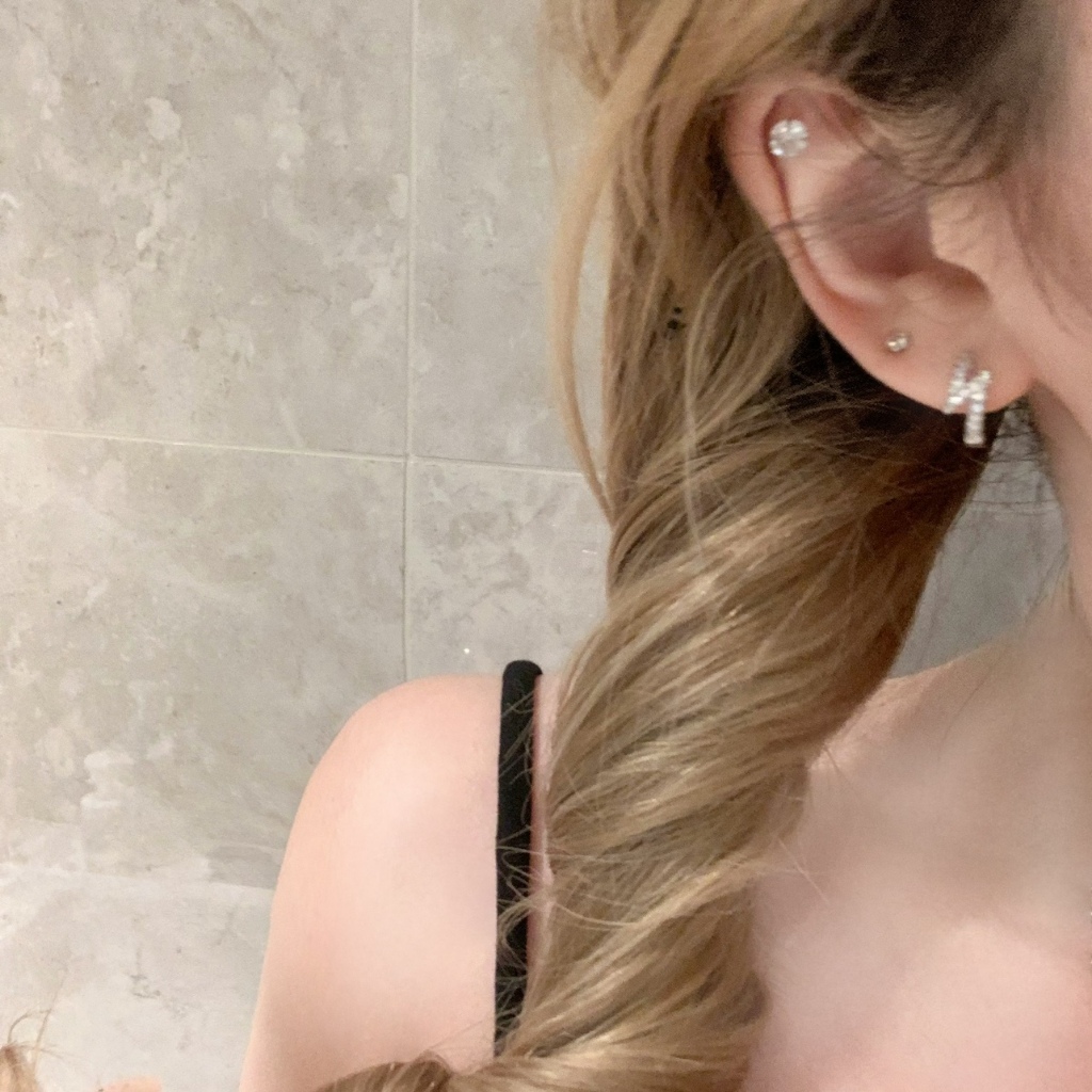 1 ชิ้น 316L ต่างหูห่วงสแตนเลส Star Heart Hoop ต่างหู Hypoallergenic ต่างหูผู้หญิงเครื่องประดับ