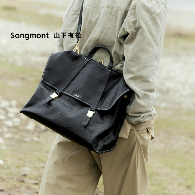 Original Single Mountain Series Travel ปฏิทินกระเป๋าเอกสาร Genderless Retro หนังฟอกผัก Cross-body กระเป๋าเป้สะพายหลังขนาดใหญ่ความจุ SO999999-0701