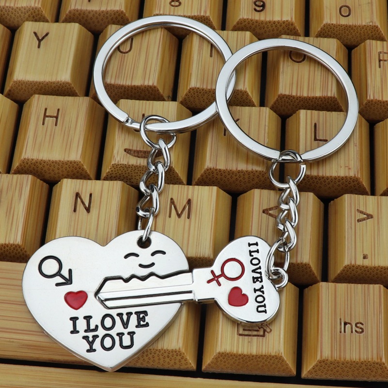 1 คู่ คู่รัก I Love You พวงกุญแจ วาเลนไทน์ เพื่อนเจ้าสาว ของขวัญแต่งงาน วันเกิด ของที่ระลึก พวงกุญแจ กระเป๋า พวงกุญแจรถ อุปกรณ์จี้