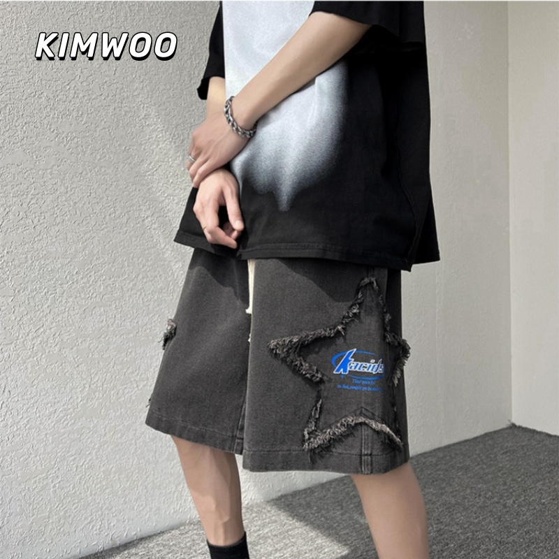KINWOO กางเกงยีนส์ขาสั้นผู้ชาย ฤดูร้อน บาง ใส่ออกไปข้างนอก เวอร์ชั่นเกาหลี แนวโน้ม กางเกงยาวปานกลาง ความรู้สึกเฉพาะด้านการออกแบบ ขอบหยาบ ตรง