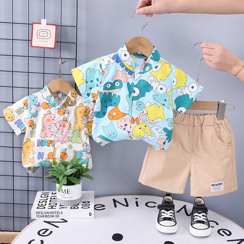 เด็กแฟชั่นแขนสั้นชุดฤดูร้อนใหม่แพทช์แอปเปิ้ลไดโนเสาร์เสื้อแขนสั้นชุดสองชิ้นชุดฤดูร้อน