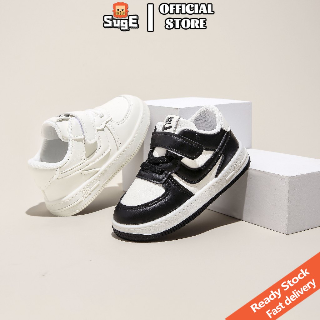 SUGE รองเท้ากีฬาสำหรับเด็ก  สวมใส่สบาย สีขาว สําหรับเด็กผู้ชาย และเด็กผู้หญิง 0-3 ปี