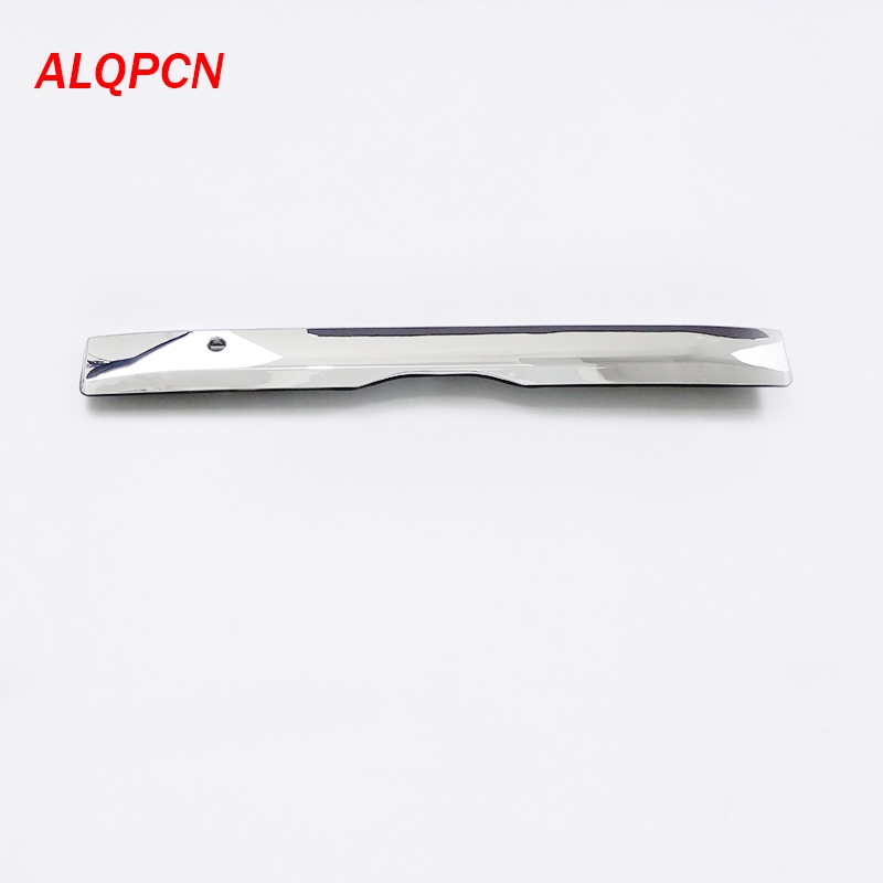 สําหรับ Toyota Hiace Commuter Quantum 2019-2023 รุ่น Tailgate Garnish ฝาครอบมือจับประตูด้านหลัง Chrome - รูปที่ 2