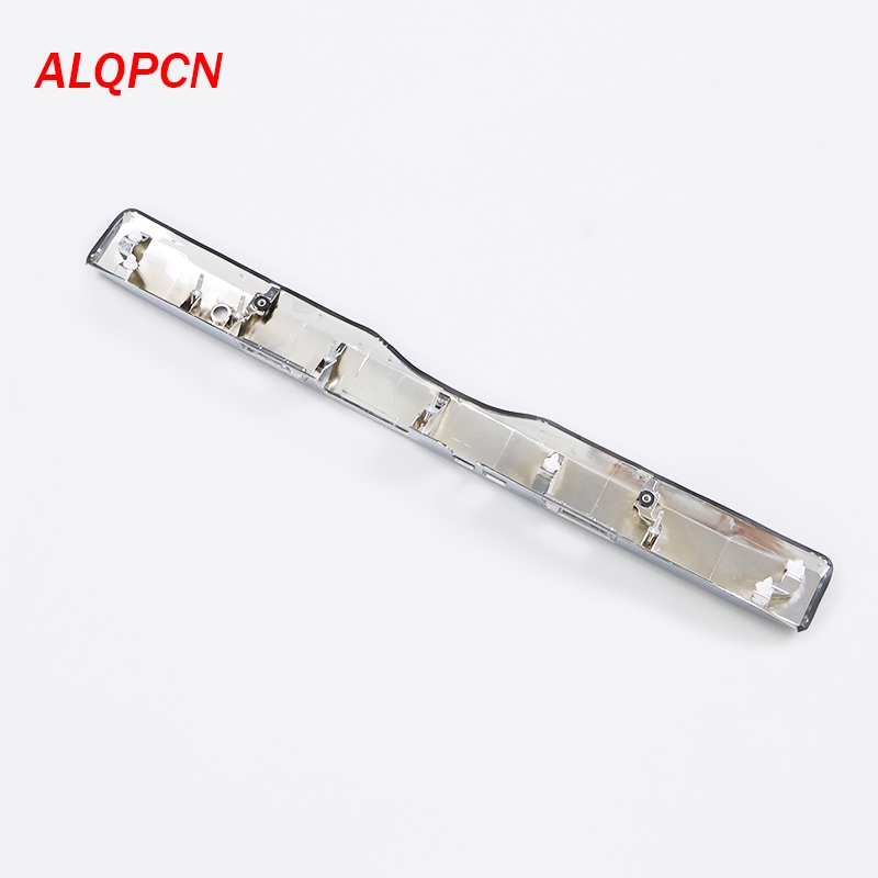 สําหรับ Toyota Hiace Commuter Quantum 2019-2023 รุ่น Tailgate Garnish ฝาครอบมือจับประตูด้านหลัง Chrome - รูปที่ 4