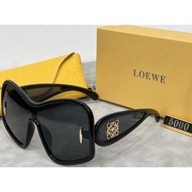 2024 Loew high-class little v-Faceแว่นตากันแดดสไตล์Street photo PartyยืนAntis RunwayบุคลิกภาพYang Miแว่นตากันแดดคุณภาพสูงเดียวกันผู้หญิง5000