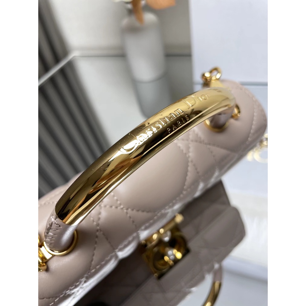 สั่งซื้อต้นฉบับสไตล์ใหม่ ANGE กระเป๋าถือ Cowhide หวายขนาดใหญ่ลายสก๊อต M4401 Retro แบบพกพาไหล่เดียว Messenger หญิงกระเป๋า DI999999-0706