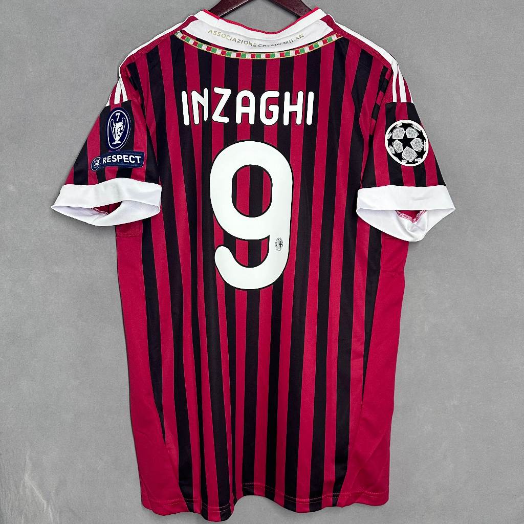 1112 jersey AC Milan home INZAGHI IBRAHIMOVIC NESTA Classic vintage คุณภาพสูงไทยรุ่น retro สีดําหลวม ventilate เสื้อยืดแขนสั้นแห้งเร็วกีฬา