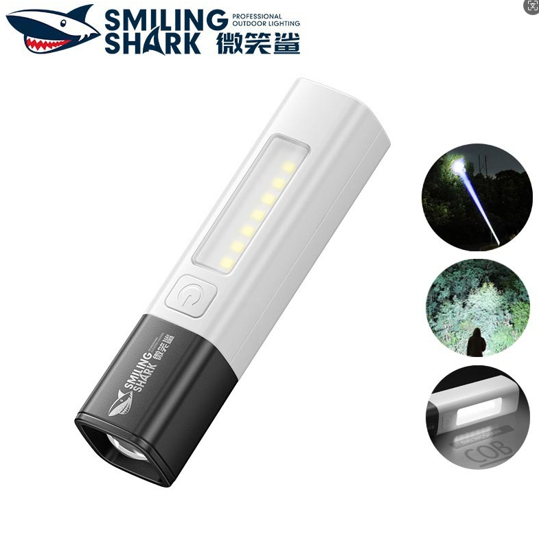 Smiling Shark SD1039 LED XPE Mini ไฟฉายสว่างเป็นพิเศษ USB ชาร์จแสงได้ โฟกัสแบบยืดหดได้ ไฟด้านข้าง ใช้งานได้ กลางแจ้ง แคมป์ปิ้ง ตกปลา เดินป่า ทริปกลางคืน