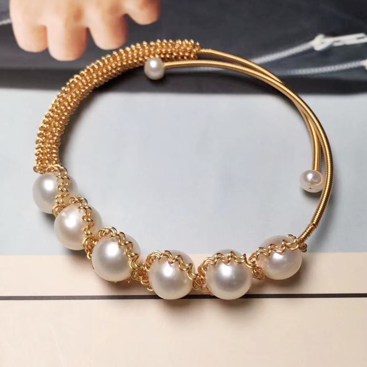 สร้อยข้อมือมุกน้ําจืด 14เค อุปกรณ์เสริม