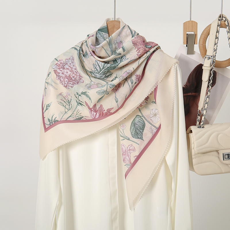 Laven พิมพ์สแควร์ Voile Bawal เลเซอร์ตัดดอกไม้พิมพ์ Bawal พรีเมี่ยมเหนียวผ้าพันคอมุสลิม Tudung Square ผ้าคลุมไหล่