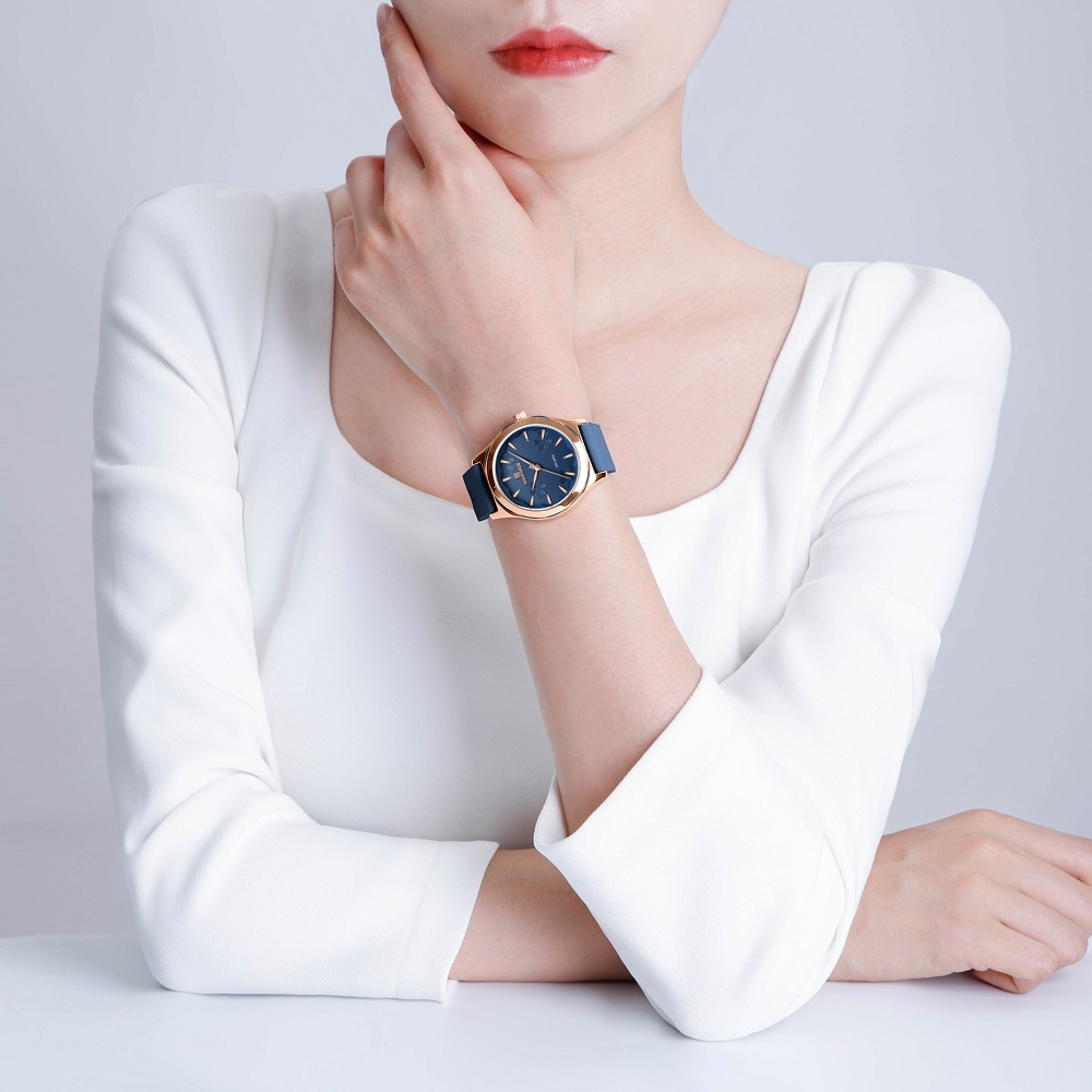 Naviforce 5051 ความเรียบง่ายแฟชั่น Elegante กันน้ําผู้หญิงนาฬิกาควอตซ์โลหะผสมสังกะสีกรณี Silica Band Design นาฬิกาข้อมือผู้หญิง