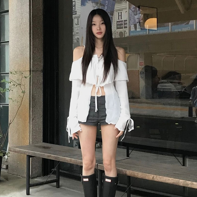 แปลก Puss Casual Strapless Vest หนึ่งไหล่ Skinny Backless Solid อเนกประสงค์ฤดูร้อน Street บรรยากาศสไตล์แฟชั่น 2024 ร้อนใหม่