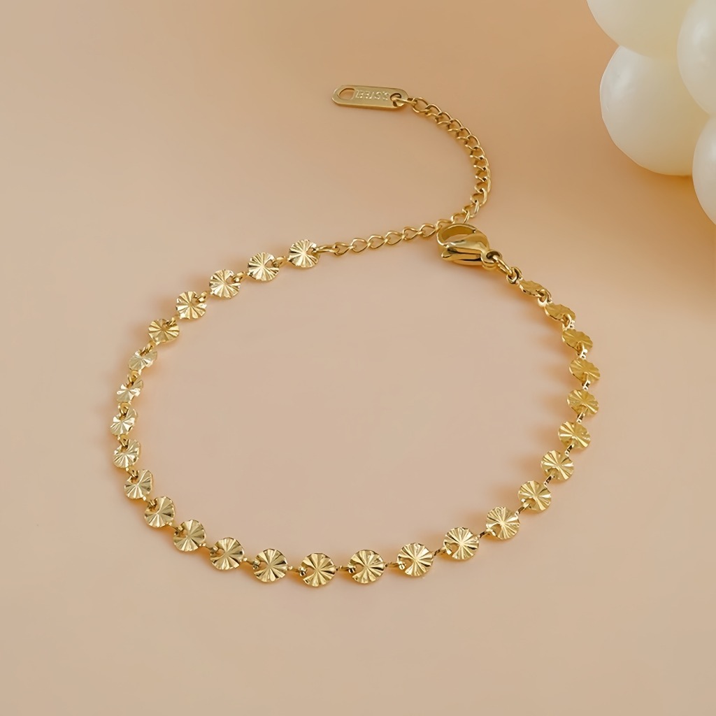 18k Gold-Plated สร้อยข้อมือดอกไม้เหล็กไทเทเนียมญี่ปุ่นเกาหลีพิมพ์สไตล์แฟชั่น Elegant Light Luxury All-Match High-End เครื่องประดับ