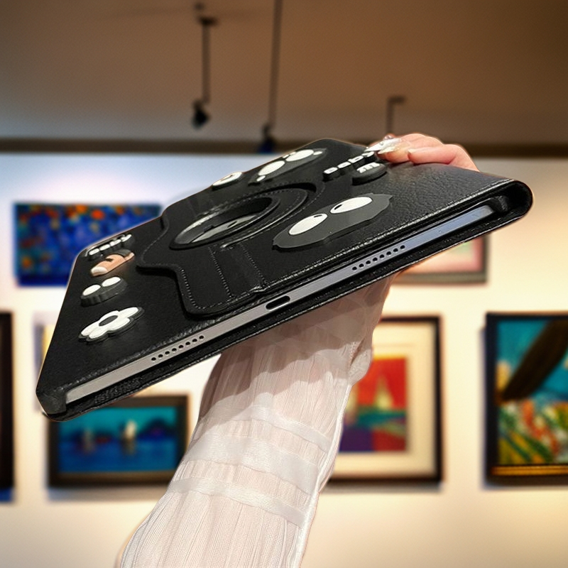 360° ขาตั้งหมุนพลิกหนังแท็บเล็ตสีดําพร้อมสติกเกอร์การ์ตูน 3D สําหรับ iPad Mini 6 5 9.7 5th 6th Air 3 4 5 iPad 10.2 7 8 9 10th Gen iPad Pro 11 นิ้ว 2024 iPad ฝาครอบปลอก - รูปที่ 3