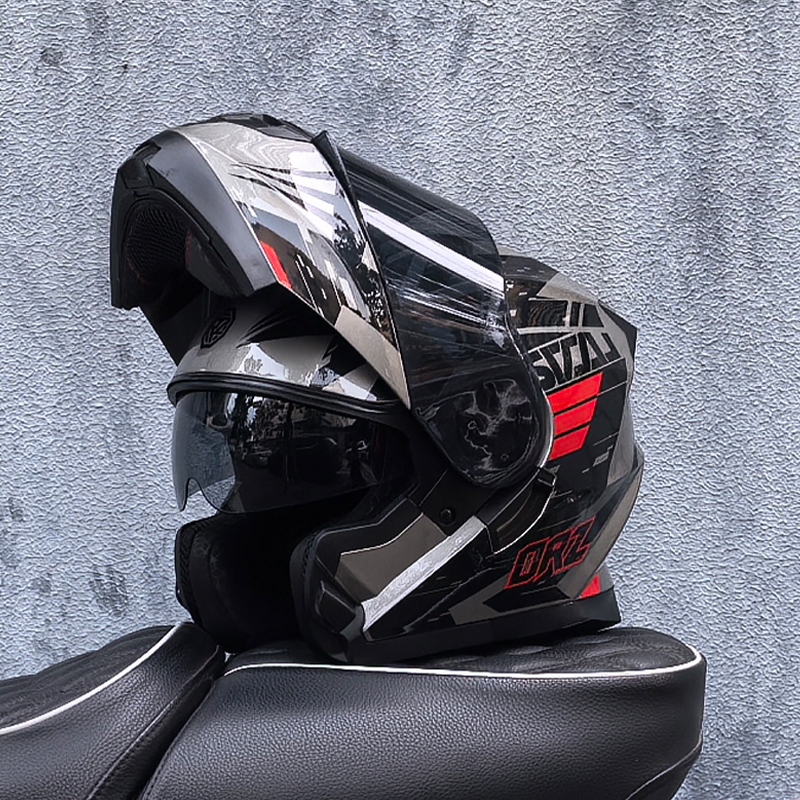 หมวกกันน็อคโมดูลาร์รถจักรยานยนต์มาตรฐาน ICC Dual Lens Flip Up Racing Helmet Unisex
