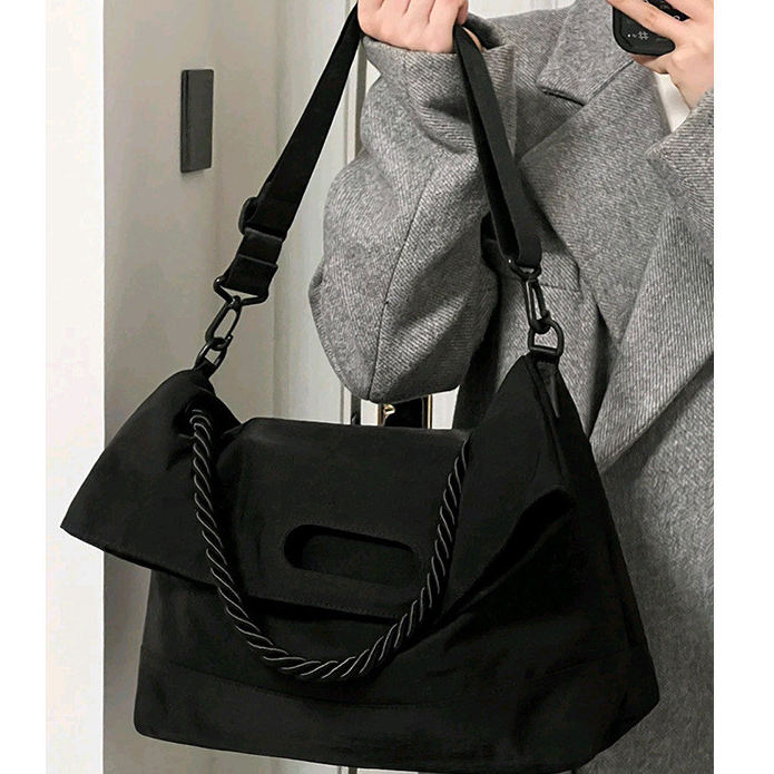 แฟชั่น Broadband Messenger Bag ความจุขนาดใหญ่ All-Match Messenger Bag Class Commuter Tote Bag