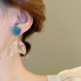 หมุดเงินลมวันหยุดดอกไม้สีฟ้าทะเลใสต่างหู หางปลา เจ้าหญิงลมความรู้สึกระดับสูงของซอกต่างหูต่างหู