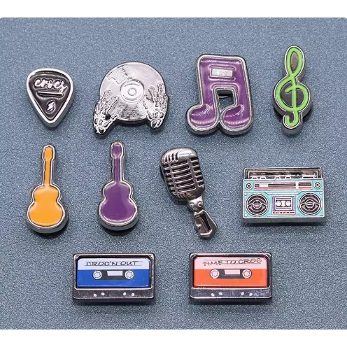 Jibbitz crocs/ jibbits/jibbitz/jibits/gibbitz/ อุปกรณ์เสริมหัวเข็มขัดโลหะ diy crocs ตกแต่งหัวเข็มขัด